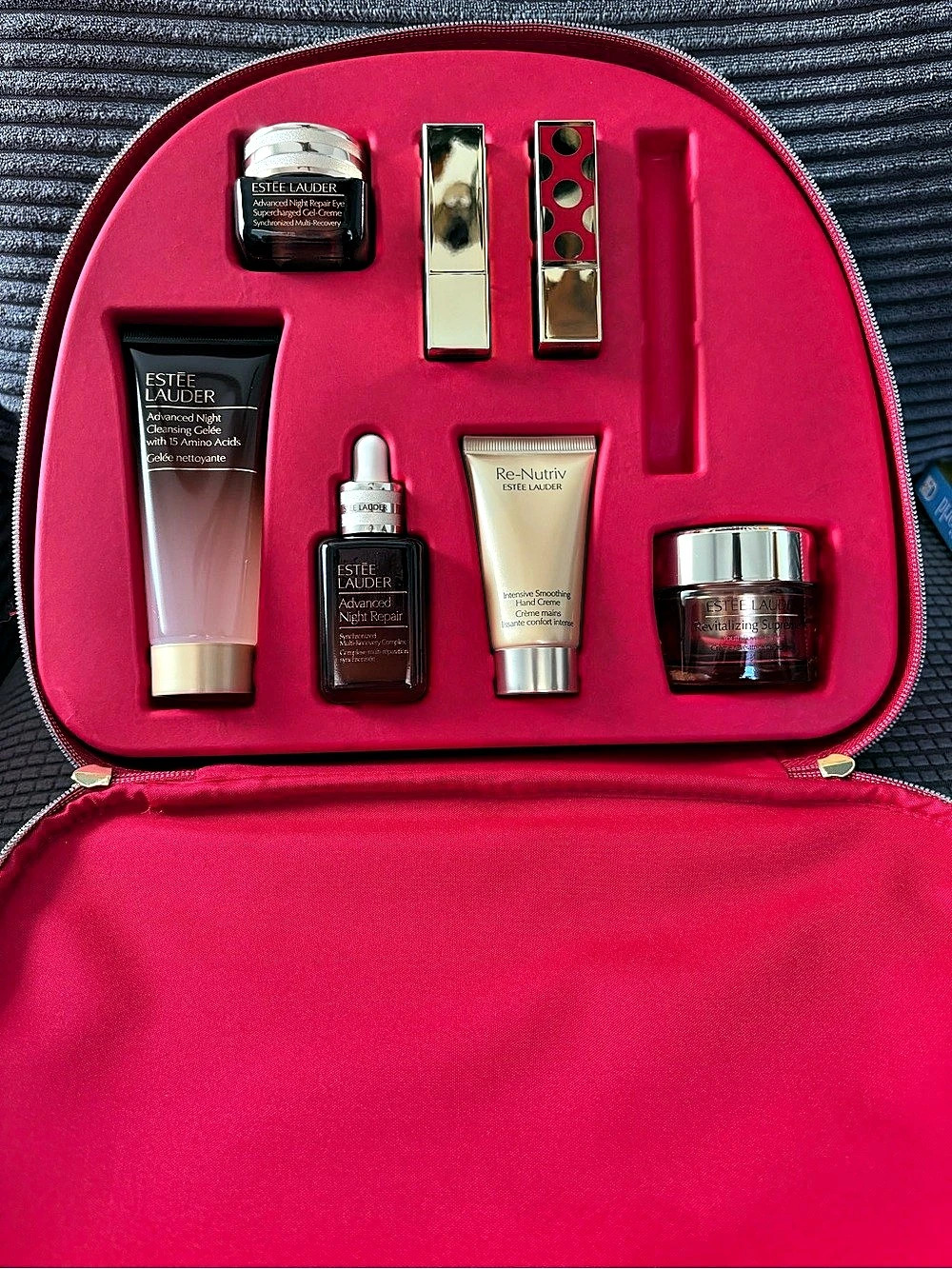 Estée Lauder Holiday Blockbuster Train Case Red & Pink NWT